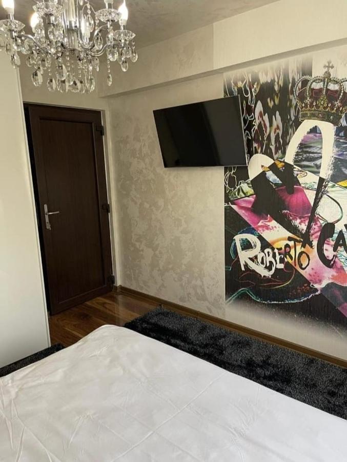 קריובה Apartament Lux Ultracentral מראה חיצוני תמונה